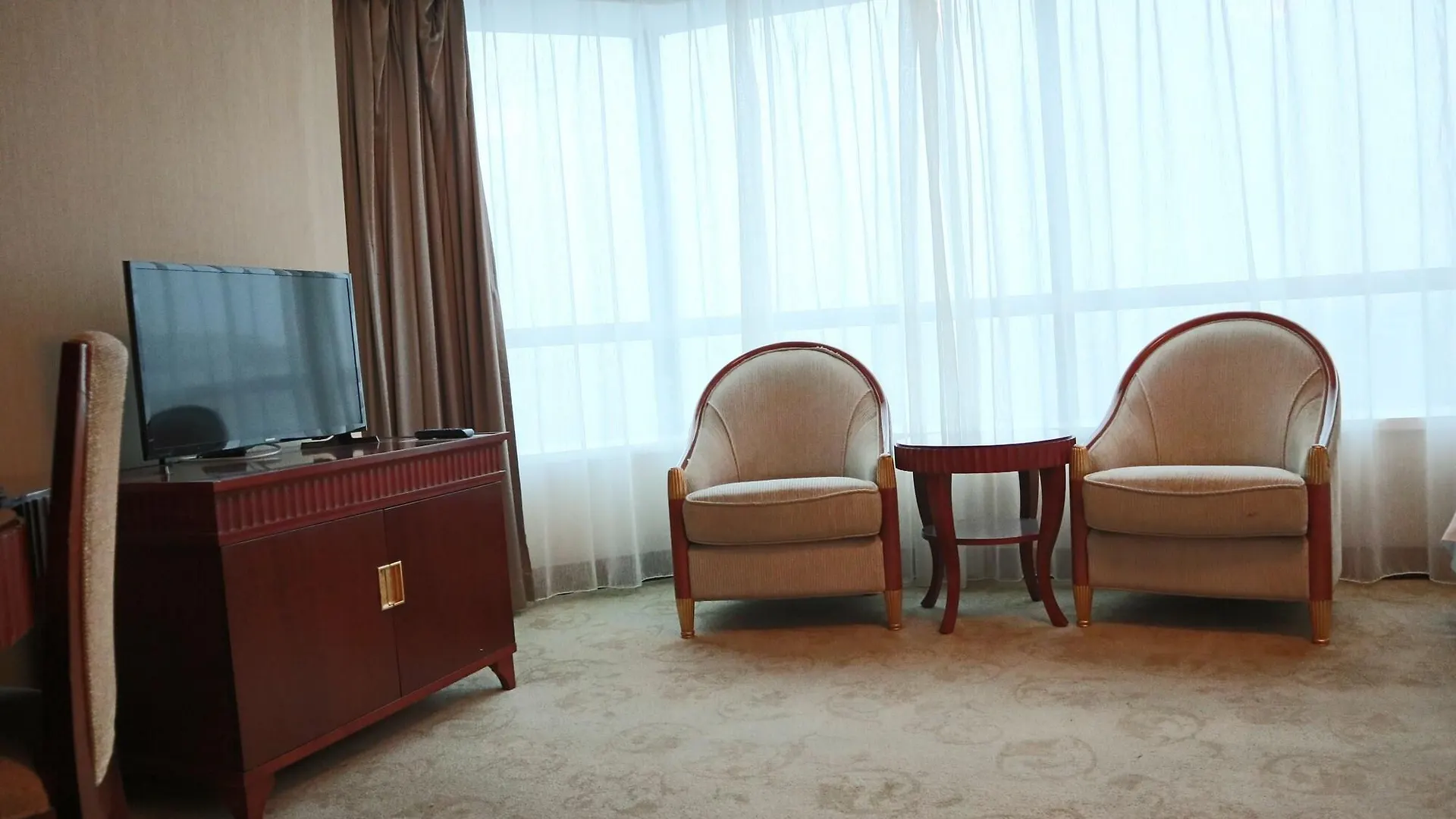 Shanghai Everbright International Hotel