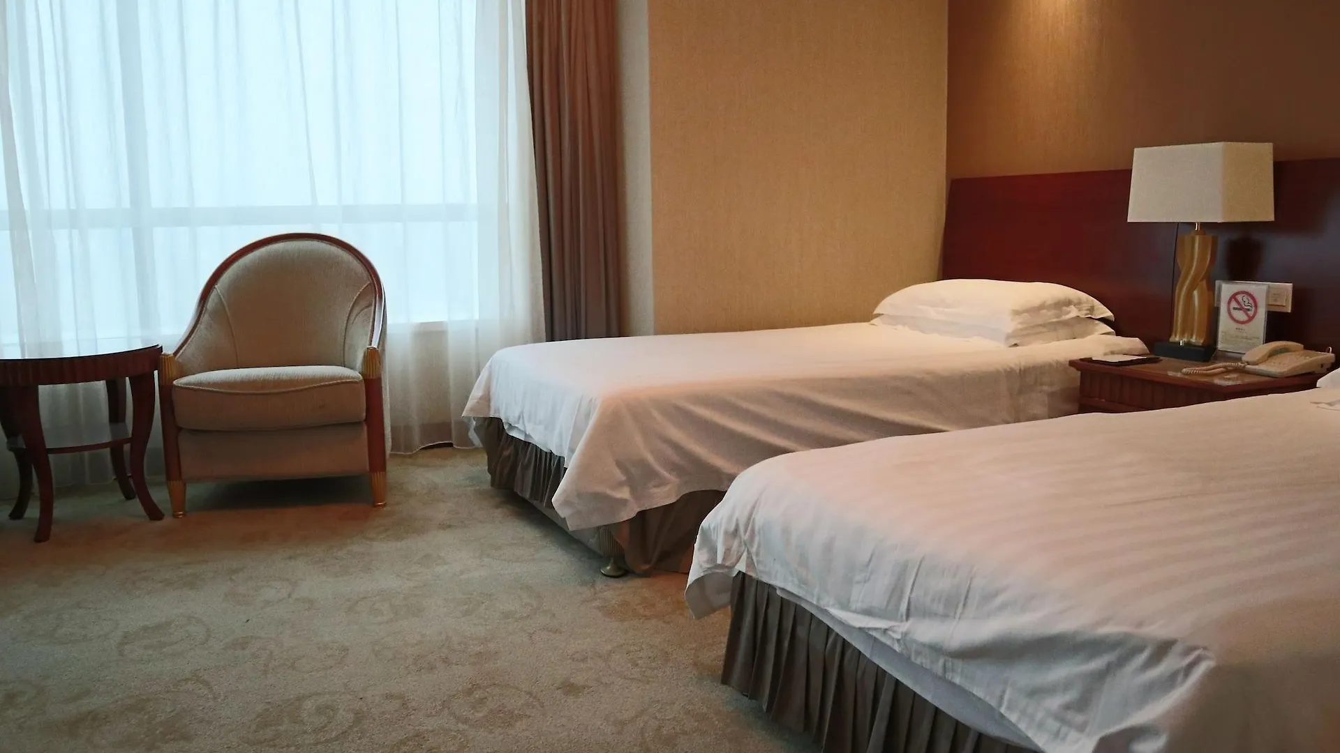 Shanghai Everbright International Hotel