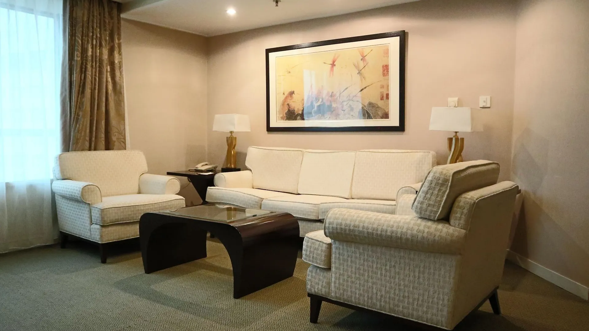Shanghai Everbright International Hotel