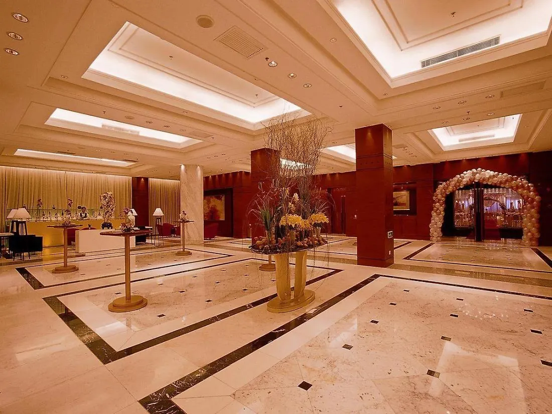 Shanghai Everbright International Hotel