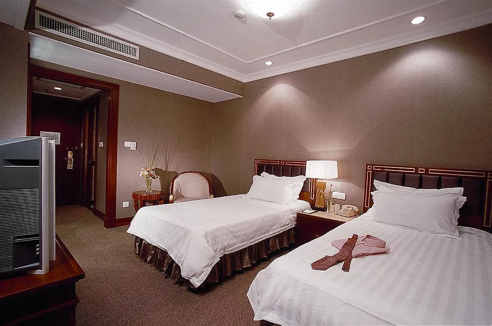Shanghai Everbright International Hotel