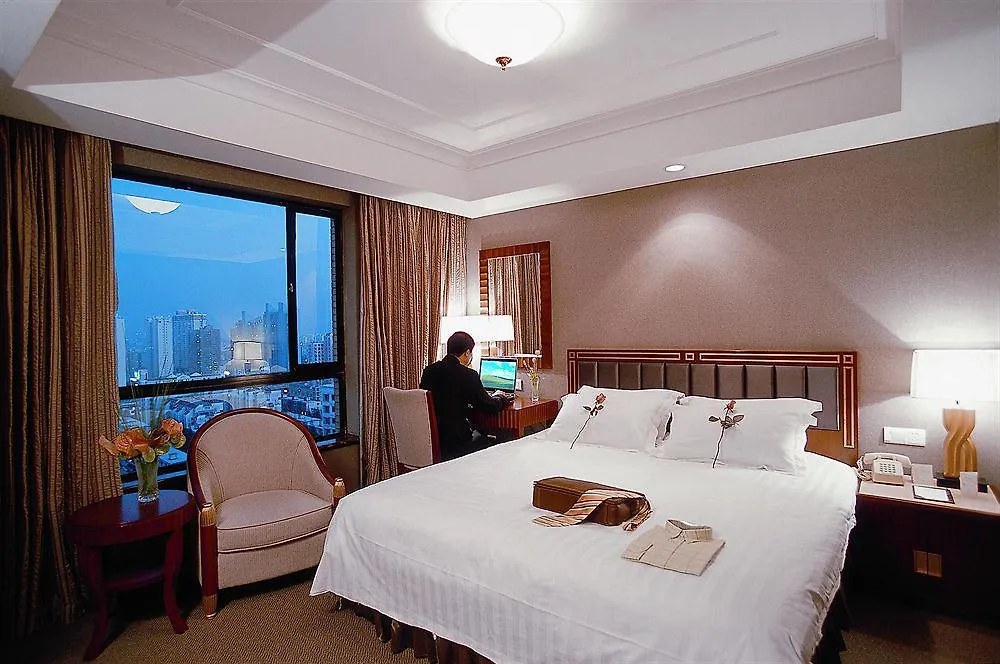 Shanghai Everbright International Hotel