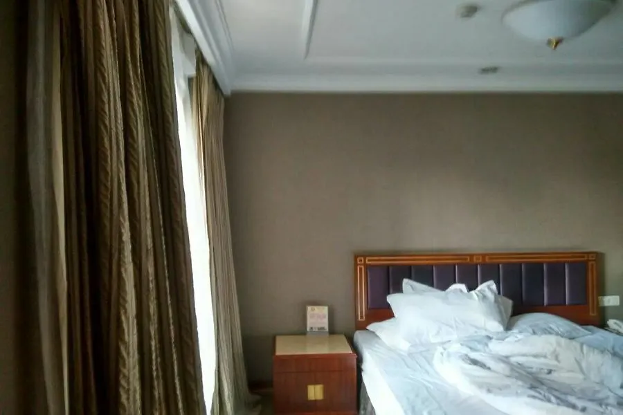 Shanghai Everbright International Hotel